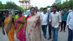 Thalliki Vandanam: తల్లుల సంబరం.. చంద్రబాబుకు పాలాభిషేకం