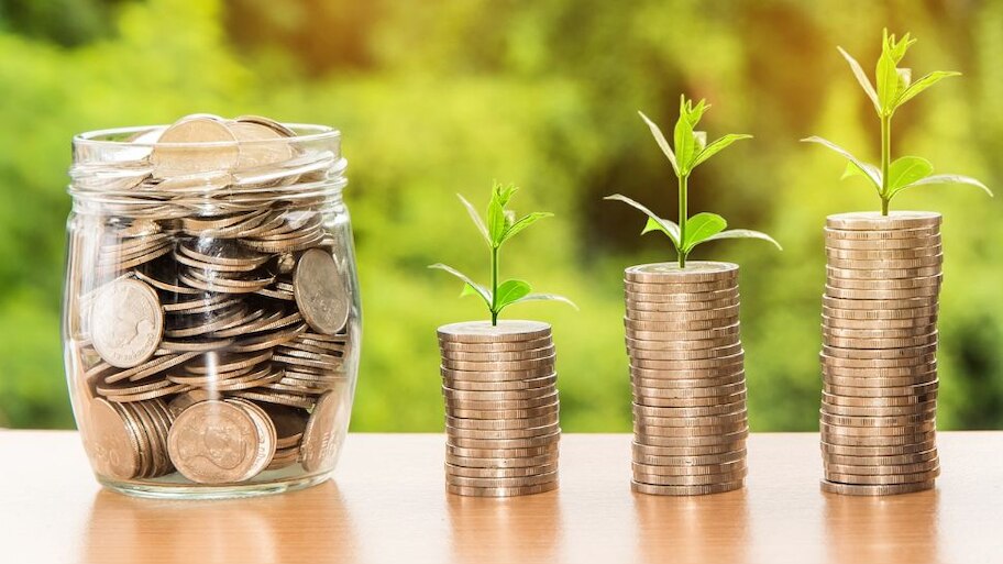 Mid-Cap Mutual Funds: మార్కెట్ లోని టాప్ ఫైవ్ మిడ్ కాప్ మ్యూచువల్ ఫండ్స్ ఇవే... రూ. 1 లక్షకు రూ. 4 లక్షలు రాబడి అందించాయి..