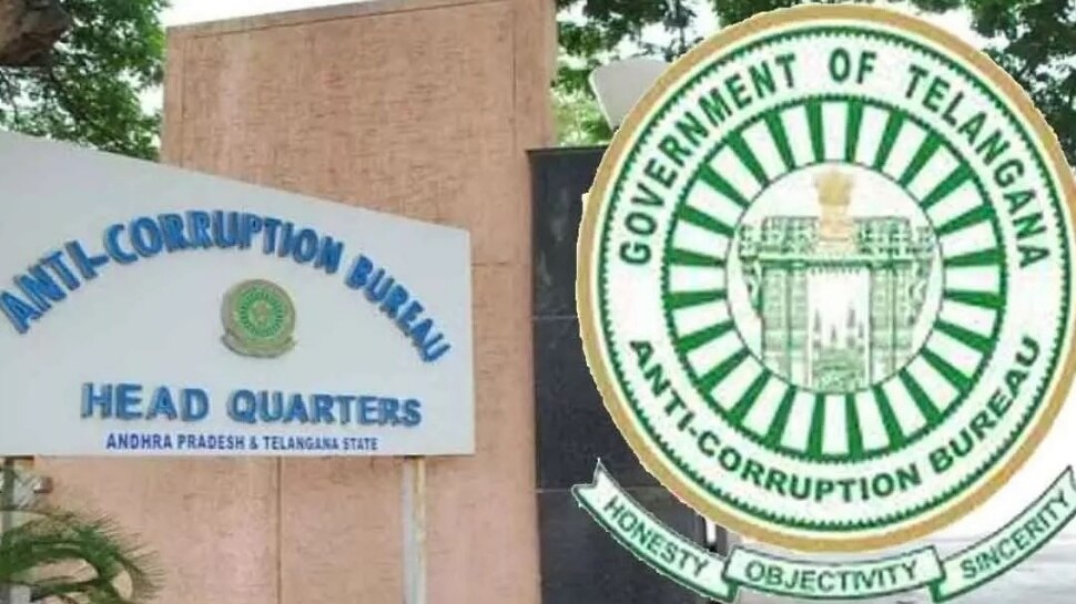 ACB Raids: తెలంగాణలో ఏసీబీ కొరడా.. ఆర్టీఏ కార్యాలయాలపై దాడి ACB Raids: తెలంగాణలో ఏసీబీ కొరడా.. ఆర్టీఏ కార్యాలయాలపై దాడి