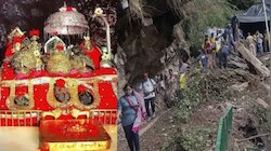 Vaishno Devi land slide Video: వైష్ణోదేవి యాత్రలో పెను ప్రమాదం.. విరిగి పడిన కొండ