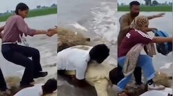 Human Bridge Video: మీ ధైర్యానికి హ్యట్సాఫ్.. మనుషులే వంతెనగా మారి 35 చిన్నారులకు 