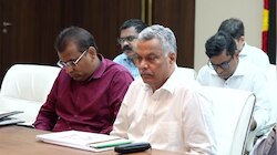 APSRTC Free Bus: మహిళలకు ఉచిత బస్సుపై ఏపీ ప్రభుత్వం కీలక నిర్ణయం..ఏమిటంటే?