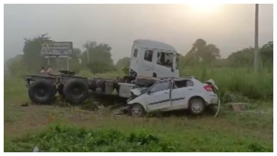 Dausa Road Accident: ఘోర రోడ్డు ప్రమాదం.. బాలాజీ ఆలయం వెళ్లి వస్తుండగా కంటైనర్‌ ఢీకొట్టి 10 దుర్మరణం..!