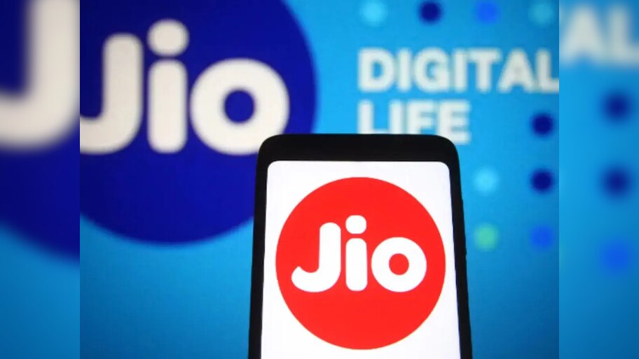 Jio Plan: జియో యాజర్లకు షాకింగ్ న్యూస్..చౌకైన రీఛార్జ్ ప్లాన్ ఆపేశారు..బెస్ట్ రీఛార్జ్ ప్లాన్ ఇదే!