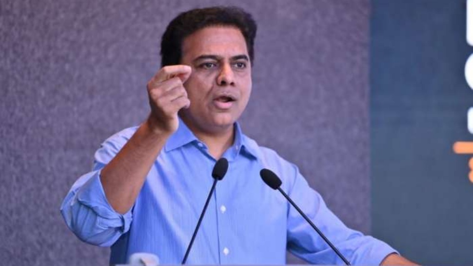 KTR: దమ్ముంటే రాజీనామా చేసి గెలవండి.. పార్టీ మారిన ఎమ్మెల్యేలకు కేటీఆర్ ఓపెన్ ఛాలెంజ్ KTR: దమ్ముంటే రాజీనామా చేసి గెలవండి.. పార్టీ మారిన ఎమ్మెల్యేలకు కేటీఆర్ ఓపెన్ ఛాలెంజ్