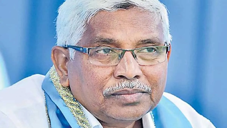 Professor Kodandaram: కోదండ రామ్ తో దోబూచులాడుతున్న రాజకీయాలు.. ప్రొఫెసర్ ముందున్న దారేది.. ! Professor Kodandaram: కోదండ రామ్ తో దోబూచులాడుతున్న రాజకీయాలు.. ప్రొఫెసర్ ముందున్న దారేది.. !