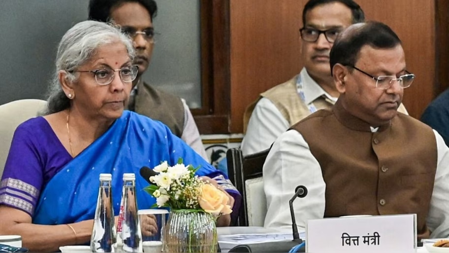 GST Council Key Decisions: షూస్, చెప్పులు, బట్టలు మరింత చౌకగా..జీఎస్టీ కౌన్సిల్ కీలక నిర్ణయం..!!
