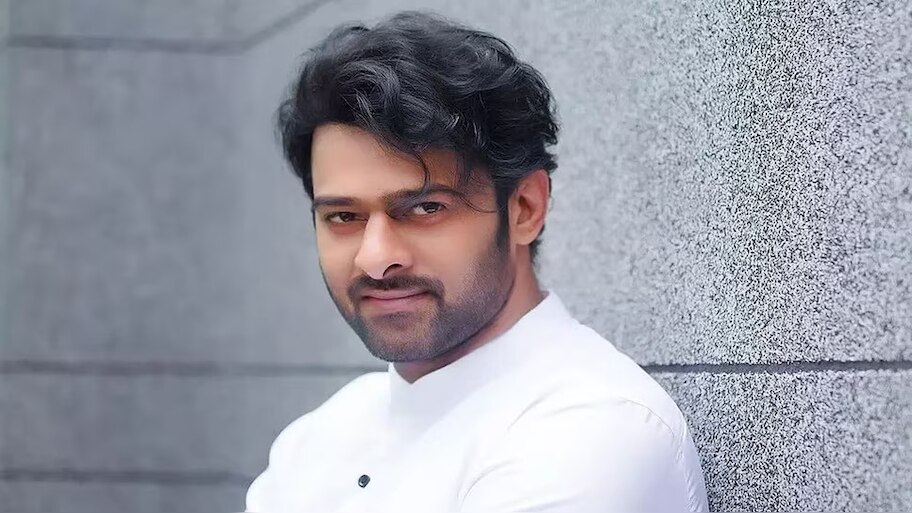 Prabhas Aadhaar Card: హీరో ప్రభాస్ ఆధార్ కార్డు చూశారా? అందులో డార్లింగ్ ఫొటో చూస్తే షాక్ అవుతారు!