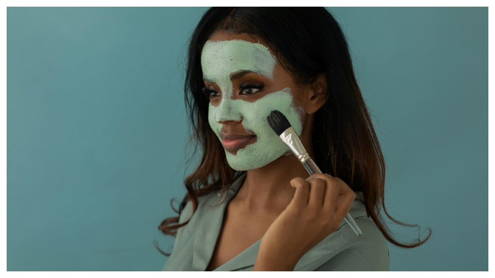 Face Masks: మెరిసే ముఖానికి 3 గ్రీన్ ఫేస్ మాస్కులు.. ముఖంపై రంధ్రాలు మాయం.. Face Masks: మెరిసే ముఖానికి 3 గ్రీన్ ఫేస్ మాస్కులు.. ముఖంపై రంధ్రాలు మాయం..