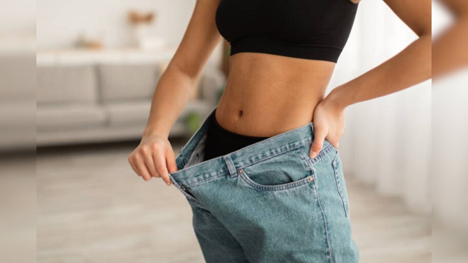 Weight Loss: వర్కౌట్లు అక్కర్లేదు..ఇది తాగితే వెన్నపూసలా కొవ్వు కరిగిపోతుంది! పెద్దొళ్లు చెప్పిన సత్యం!