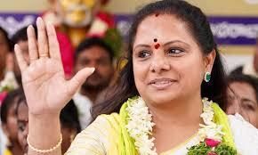MLC Kavitha: బాంబు పేల్చిన కల్వకుంట్ల కవిత..బీఆర్ఎస్ నేతలు టచ్లో ఉన్నారు..కొత్త పార్టీపై వ్యాఖ్యలు! MLC Kavitha: బాంబు పేల్చిన కల్వకుంట్ల కవిత..బీఆర్ఎస్ నేతలు టచ్లో ఉన్నారు..కొత్త పార్టీపై వ్యాఖ్యలు!