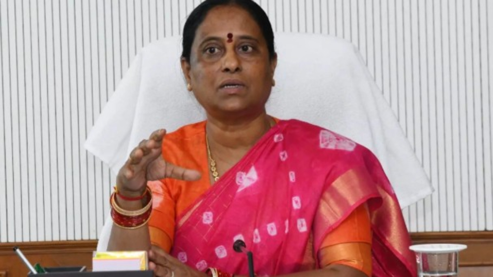Konda Surekha: హైకమాండ్ క్లాస్ పీకిందని పుకార్లు.. తీవ్రంగా స్పందించిన మంత్రి కొండా సురేఖ.. ఏమన్నారంటే..? Konda Surekha: హైకమాండ్ క్లాస్ పీకిందని పుకార్లు.. తీవ్రంగా స్పందించిన మంత్రి కొండా సురేఖ.. ఏమన్నారంటే..?