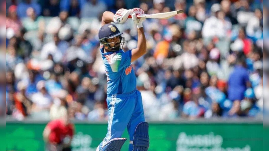 Rohit Sharma: చ‌రిత్ర సృష్టించిన రోహిత్ శ‌ర్మ‌.. ఆసీస్ గ‌డ్డ‌పై వెయ్యి పరుగులు చేసిన ఏకైక భార‌త క్రికెటర్‌గా రికార్డ్