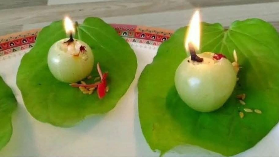 Karthika Masam: కార్తీక మాసంలో ఉసిరి దీపం ఎందుకు వెలిగిస్తారు..! కార్తీకానికి, ఉసిరికి మధ్య సంబంధం ఏమిటంటే..!