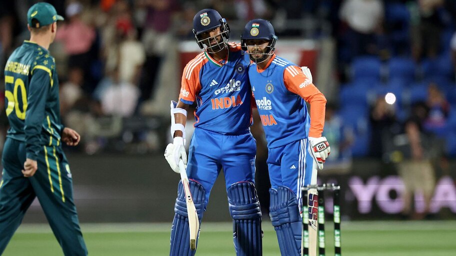 IND Vs AUS: ఆస్ట్రేలియా కంగారూలను చితక్కొట్టిన టీమ్ఇండియా..5 వికెట్ల తేడాతో భారీ విజయం!