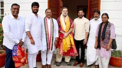 CM Revanth Reddy: జూబ్లిహిల్స్ విజయం.. సీఎం రేవంత్‌ రెడ్డి, నవీన్ యాదవ్‌తో సహా కాంగ్రెస్ నేతల్ని అభినందించిన రాహుల్ గాంధీ..