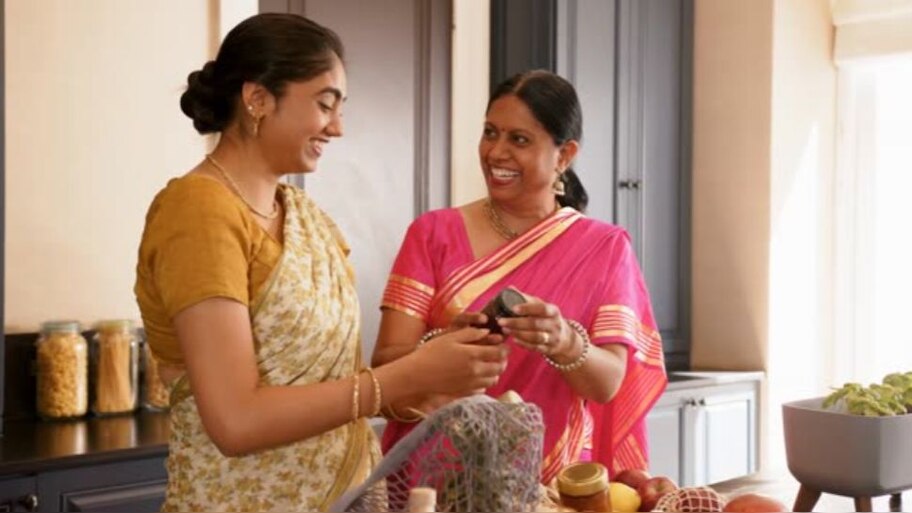 Top 5 schemes For women: మహిళల భవిష్యత్తు బాసట కోసం టాప్ 5 ప్రభుత్వ పథకాలు ఇవే.. ఇప్పుడు పెట్టుబడి.. రేపటి భద్రత..!!