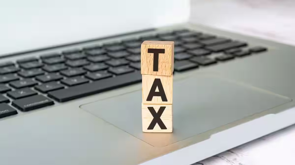 Capital Gains Accounts Scheme 2025: ట్యాక్స్ పేయర్లకు బంపర్ గుడ్న్యూస్.. కేంద్రం నిర్ణయంతో భారీ ఉపశమనం Capital Gains Accounts Scheme 2025: ట్యాక్స్ పేయర్లకు బంపర్ గుడ్న్యూస్.. కేంద్రం నిర్ణయంతో భారీ ఉపశమనం