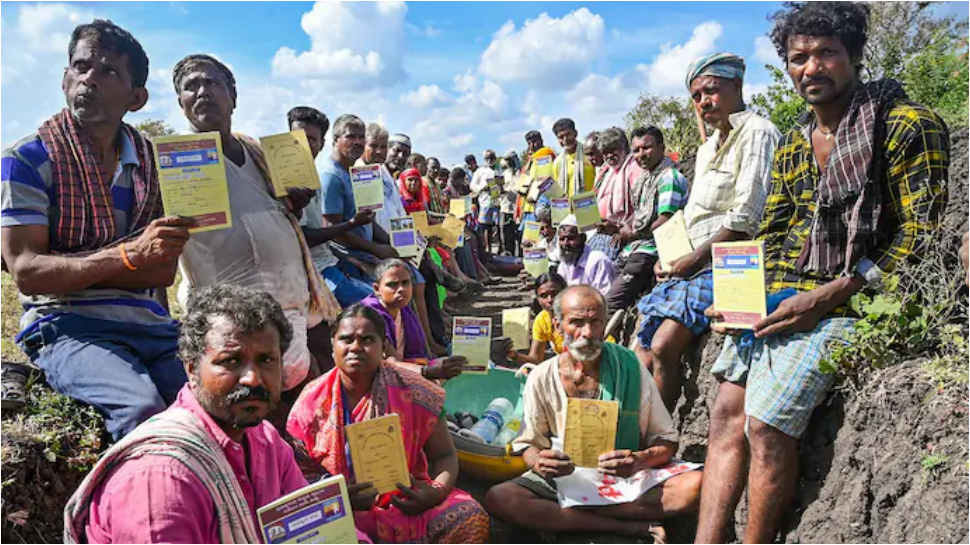 VB-G RAM G scheme latest Update: కార్మికులకు ప్రతినెలా వేతనాలు.. ఆలస్యం అయితే.. వడ్డీతో సహా చెల్లిస్తాం.. కేంద్ర మంత్రి ప్రామీస్..!! VB-G RAM G scheme latest Update: కార్మికులకు ప్రతినెలా వేతనాలు.. ఆలస్యం అయితే.. వడ్డీతో సహా చెల్లిస్తాం.. కేంద్ర మంత్రి ప్రామీస్..!!