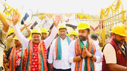 Medaram Jatara 2026: మేడారం జాతరకు చారిత్రక ఏర్పాట్లు చేశాం: కేంద్ర, రాష్ట్ర మంత్రులు
