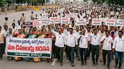 Govt Employees: తెలంగాణ ఉద్యోగుల సంచలన నిర్ణయం.. పీఆర్‌సీ కోసం భారీ యాక్షన్‌ ప్లాన్‌