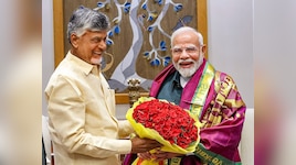 డిప్యూటీ సీఎం పవన్‌కల్యాణ్‌కు ప్రధాని మోదీ పరామర్శ..సీఎం చంద్రబాబు ఇంట్లో గంటకు పైగా