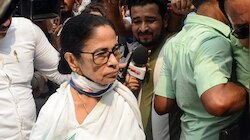 Trunamool Congress: బెంగాల్ రాజకీయాల్లో ప్రకంపనలు ఏకాకిగా మమతా బెనర్జీ.. టీఎంసీ భవిష్యత్తుపై నీలినీడలు..  