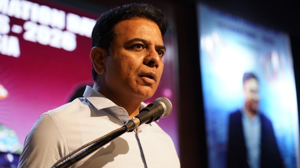 కాలనాగులతో జాగ్రత్త.. 2028లో మళ్లీ వచ్చేది కేసీఆర్ ప్రభుత్వమే