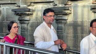 తిరుమలలో సినీ నటుడు మాధవన్‌ కుటుంబం