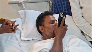 మత్స్యకారుడు చిన్నకు మాజీ సీఎం వైఎస్‌ జగన్‌ పరామర్శ