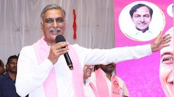 ప్రభుత్వ ఉద్యోగులకు నేటి నుంచి హెల్త్ కార్డుల పంపిణీ చేస్తామన్నారే.. ఏమైందయ్యా..: హరీష్ రావు 