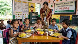 ఆగస్టు నుంచి అంగన్వాడీల్లో బ్రేక్ ఫాస్ట్ ..!! 