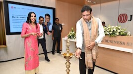 హైదరాబాద్‌లో జేఎల్ఎల్ భారీ జీసీసీ కేంద్రం ప్రారంభం.. జీసీసీల వృద్ధి వేగం.. 42% ఆఫీస్ లీజింగ్‌లో వాటా..