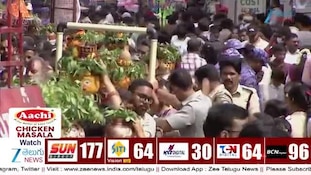 Bandi Sanjay: చార్మినార్ ను గోల్డెన్ టెంపుల్ గా మారుస్తాం.. బోనాల వేడుకల్లో కేంద్ర మంత్రి బండి సంజయ్..