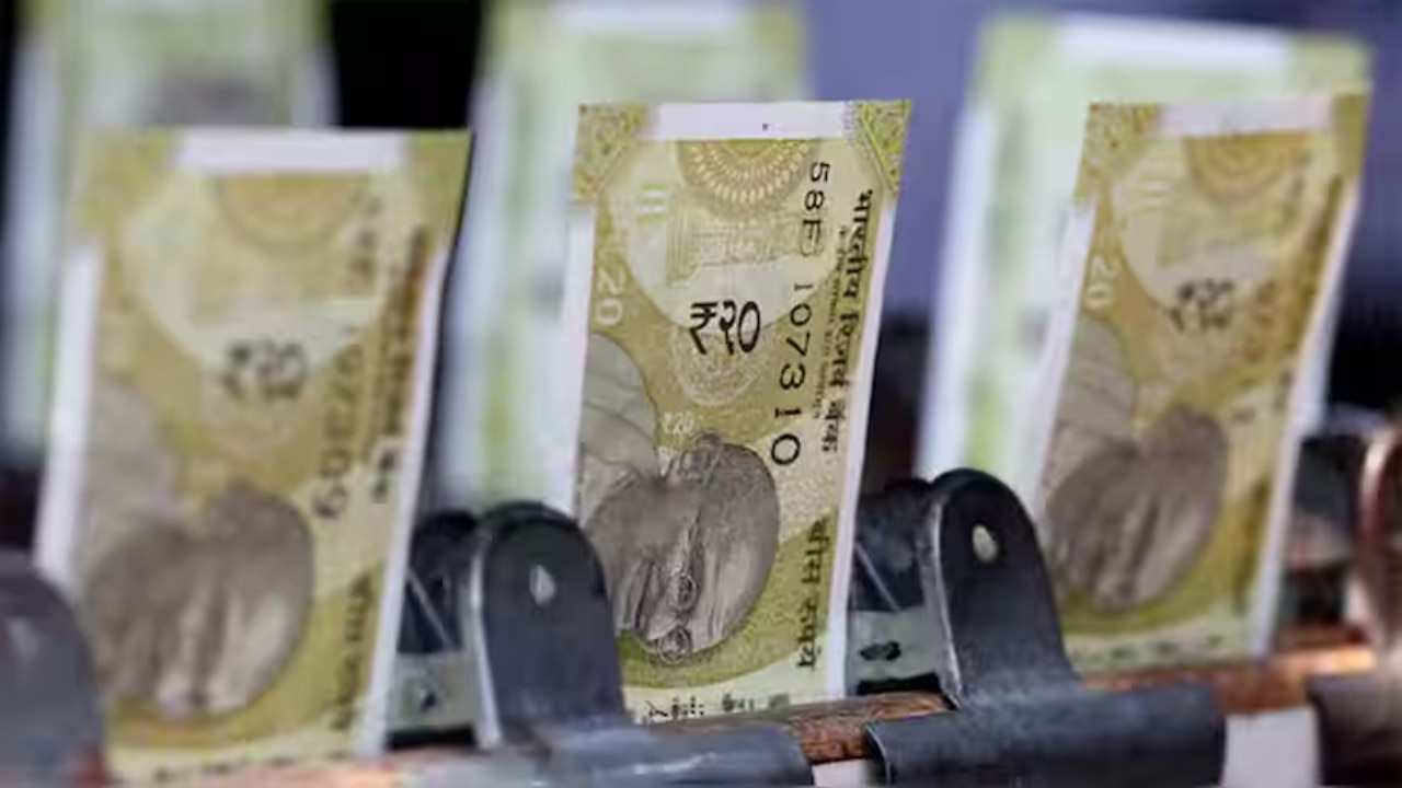 ప్లాస్టిక్ కరెన్సీపై బిగ్ అప్‌డేట్.. పార్లమెంట్ లో నిర్మలమ్మ కీలకప్రకటన