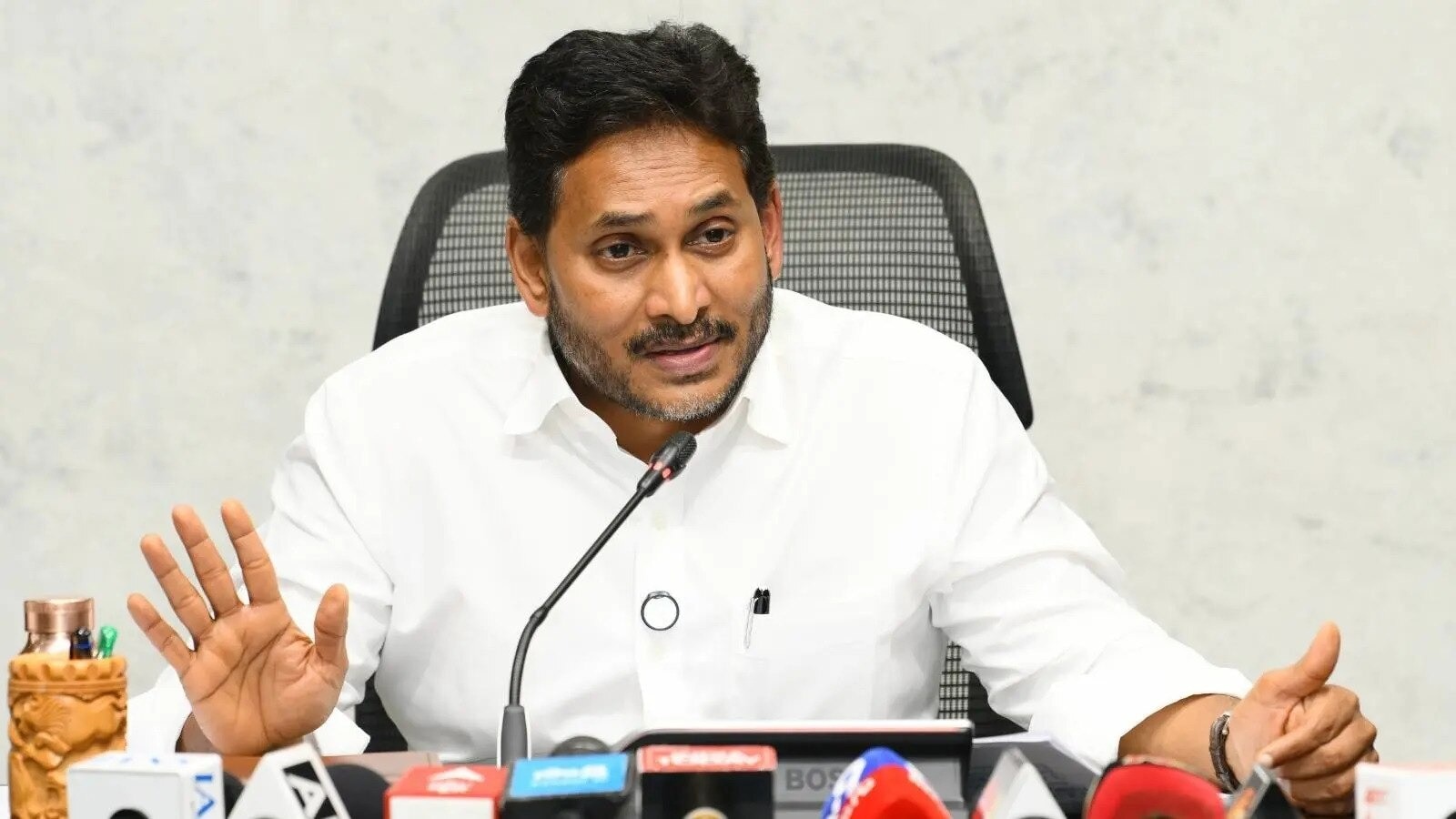 అసెంబ్లీ సమావేశాలకు వైసీపీ అధినేత జగన్? ఆగస్టు 17న అసెంబ్లీలో అడుగుపెడతారా