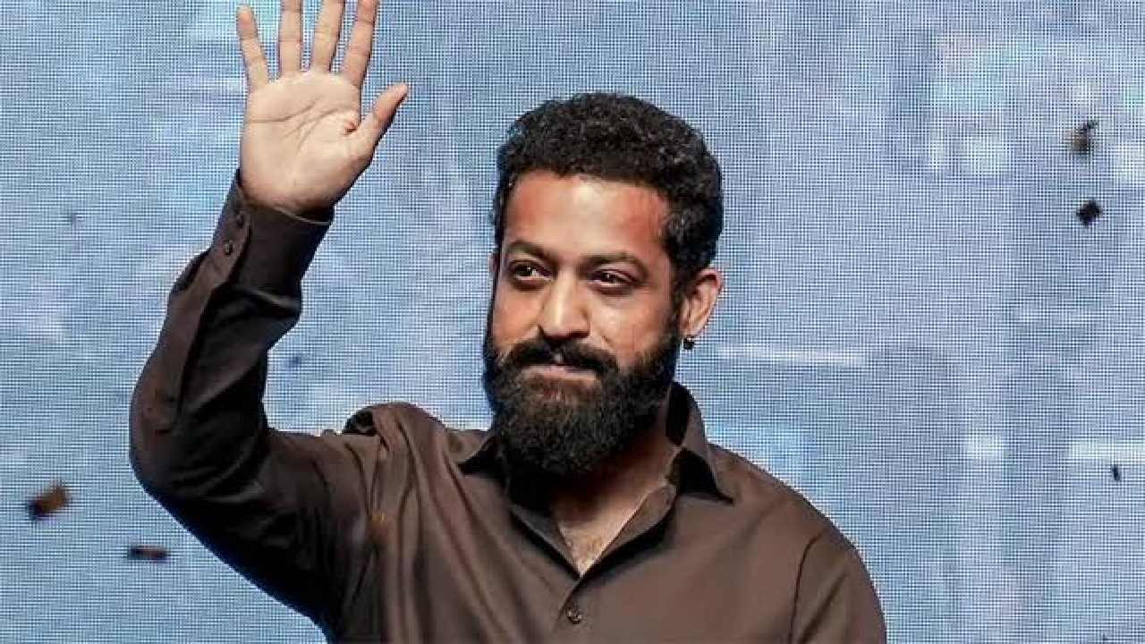 ఎన్టీఆర్ ఆరోగ్యంపై వైద్యుల క్లారిటీ, డ్రాగన్ రిలీజ్ డేట్ సర్‌ప్రైజ్