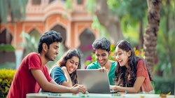 Tomorrow Holiday: రేపు అన్నీ కళాశాలలో బంద్.. పిల్లలకు మూడు రోజుల సెలవు.. కారణం ఏమిటంటే..?