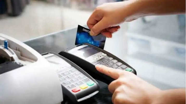 Banks issuing credit cards based on CIBIL score