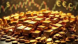 Gold Prediction: ఆభరణాల ప్రియులకు అదిరిపోయే వార్త.. త్వరలోనే 20శాతం పడిపోనున్న పసిడి.. వెండి పరిస్థితి ఘోరం..!!  