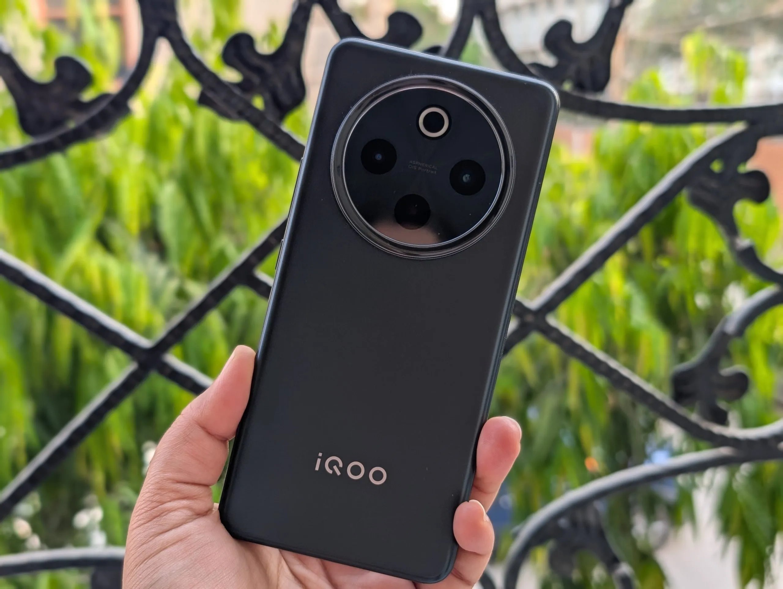 Iqoo Z9 5G