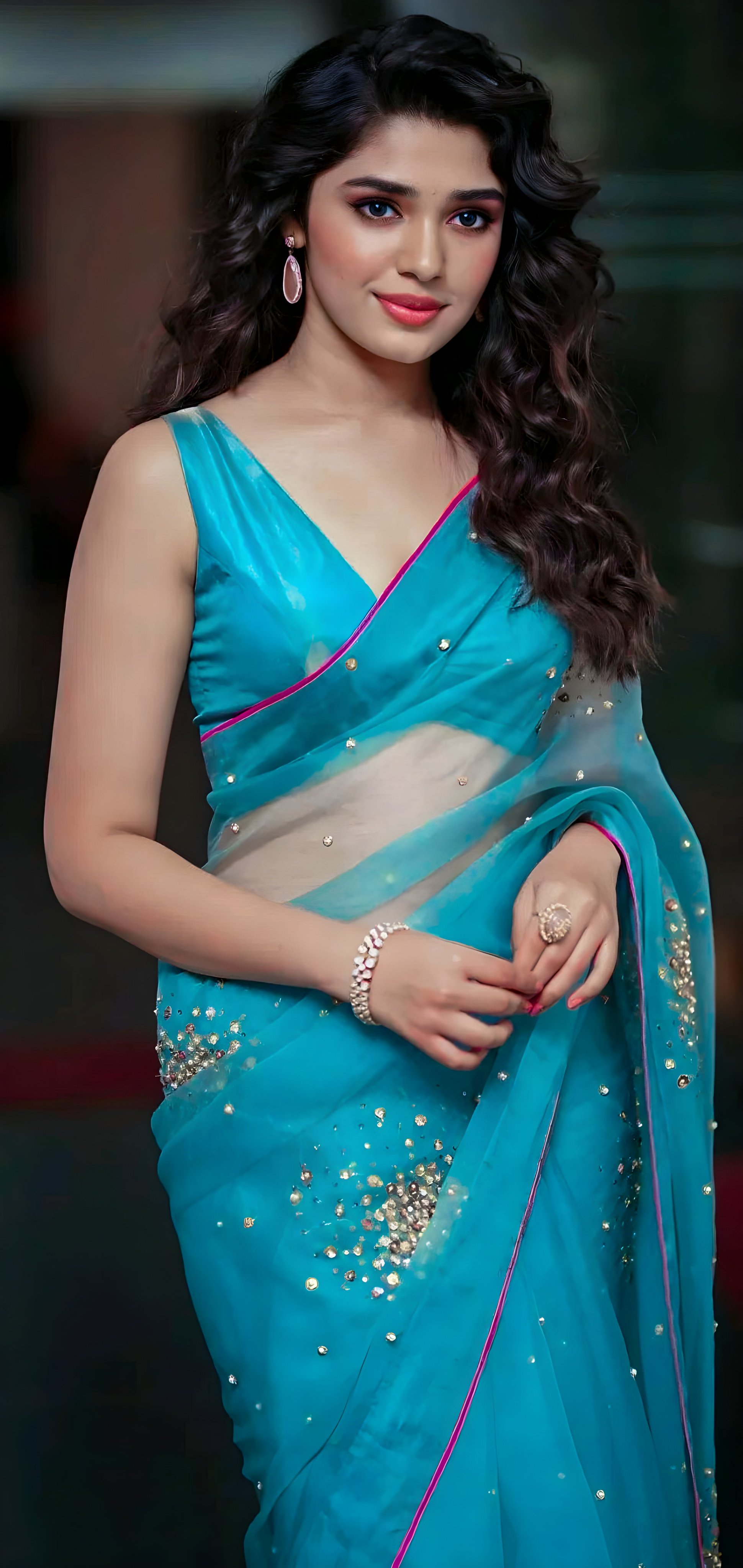 Naga Chaitanya Custody Movie Actress Krithi Shetty Looks Very Beautiful In Saree Krithi Shetty