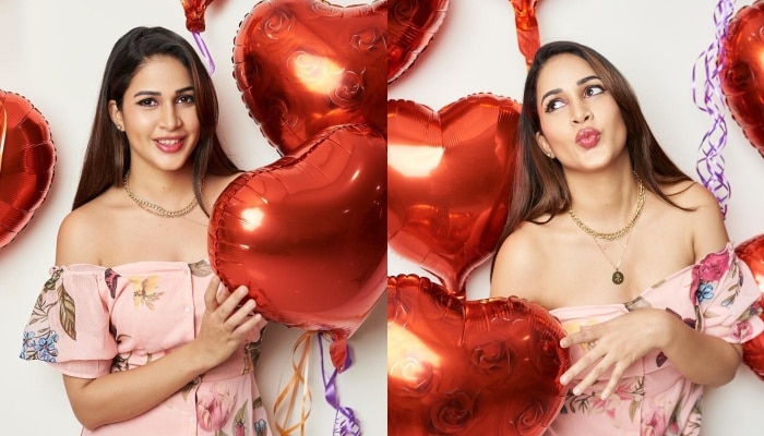 Lavanya Tripathi Photos: వాలెంటైన్స్ డే మూడ్ లో &#039;అందాల రాక్షసి&#039; లావణ్య