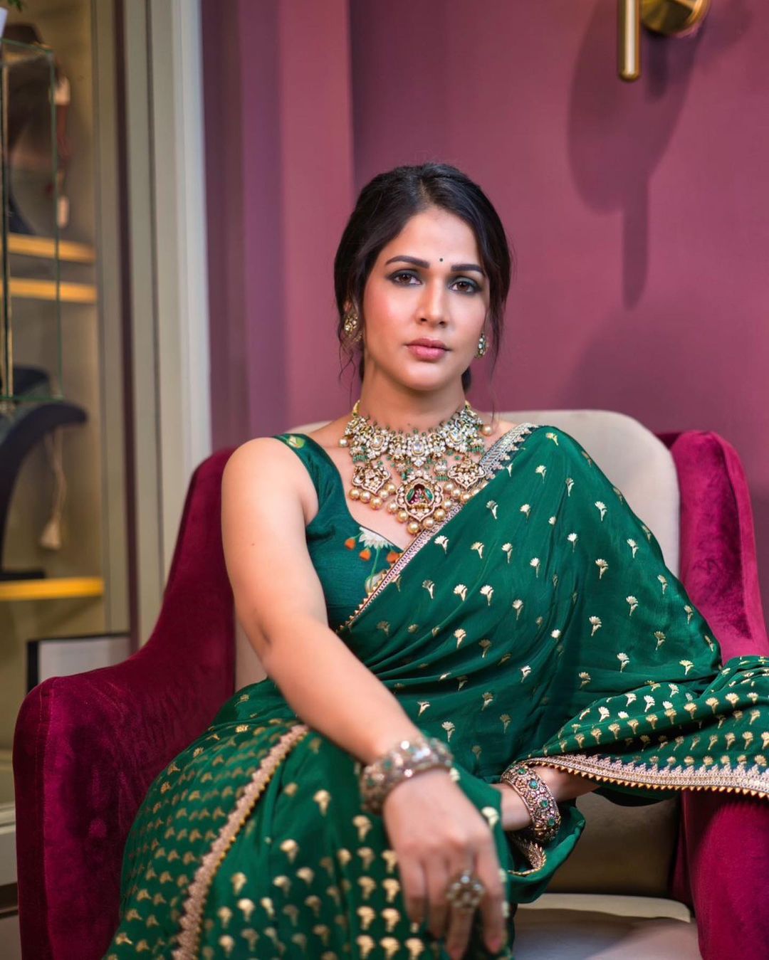 Lavanya Tripathi is sizzling in a green saree