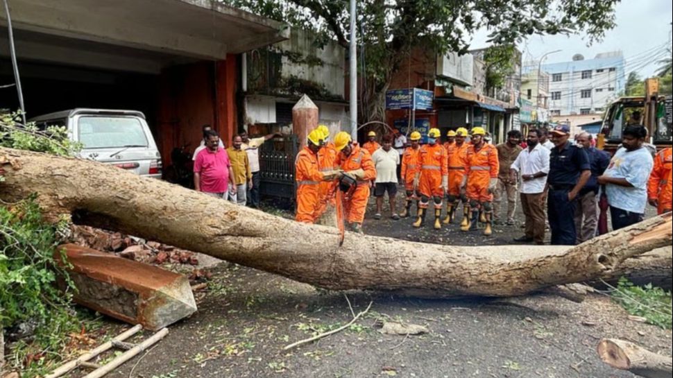 Cyclone Photos