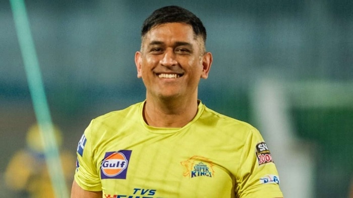 MS-dhoni-records-earnings-and-social-media-followers-on-instagram.jpg