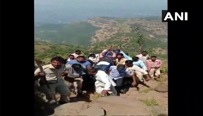 Man fell into a gorge while taking selfie near Sinhagad Fort in Maharashtra