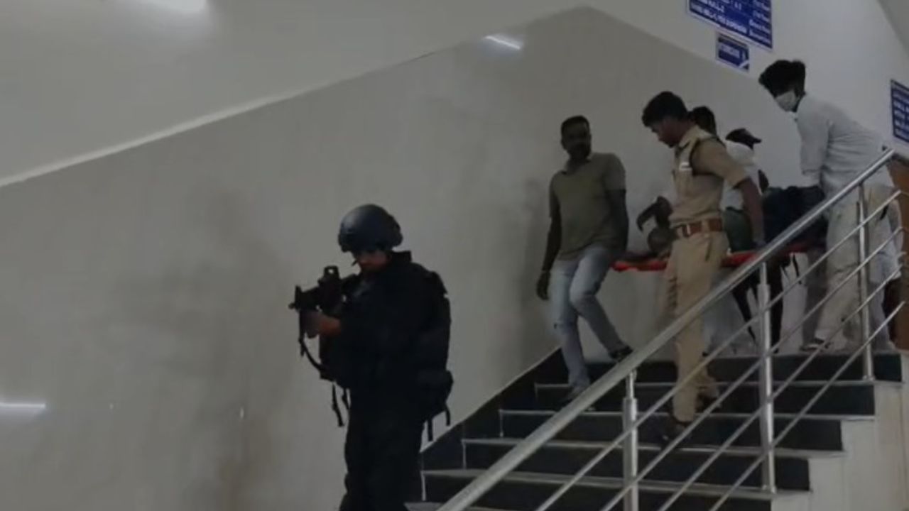 Octopus Commando Octopus Commando Mid Night Mock Drill at PAC 5 Of Tirumala Devotees ...