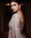 Mouni Roy Saree Photos: ఈ 'నాగినీ' బ్యూటీకి చీర అంటే చాలా ఇష్టమట!