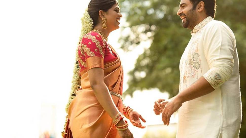 Nara Rohit Engagement Pics: ఘనంగా నారా రోహిత్ నిశ్చితార్థం.. పెళ్లి ముహూర్తం కూడా ఫిక్స్..!